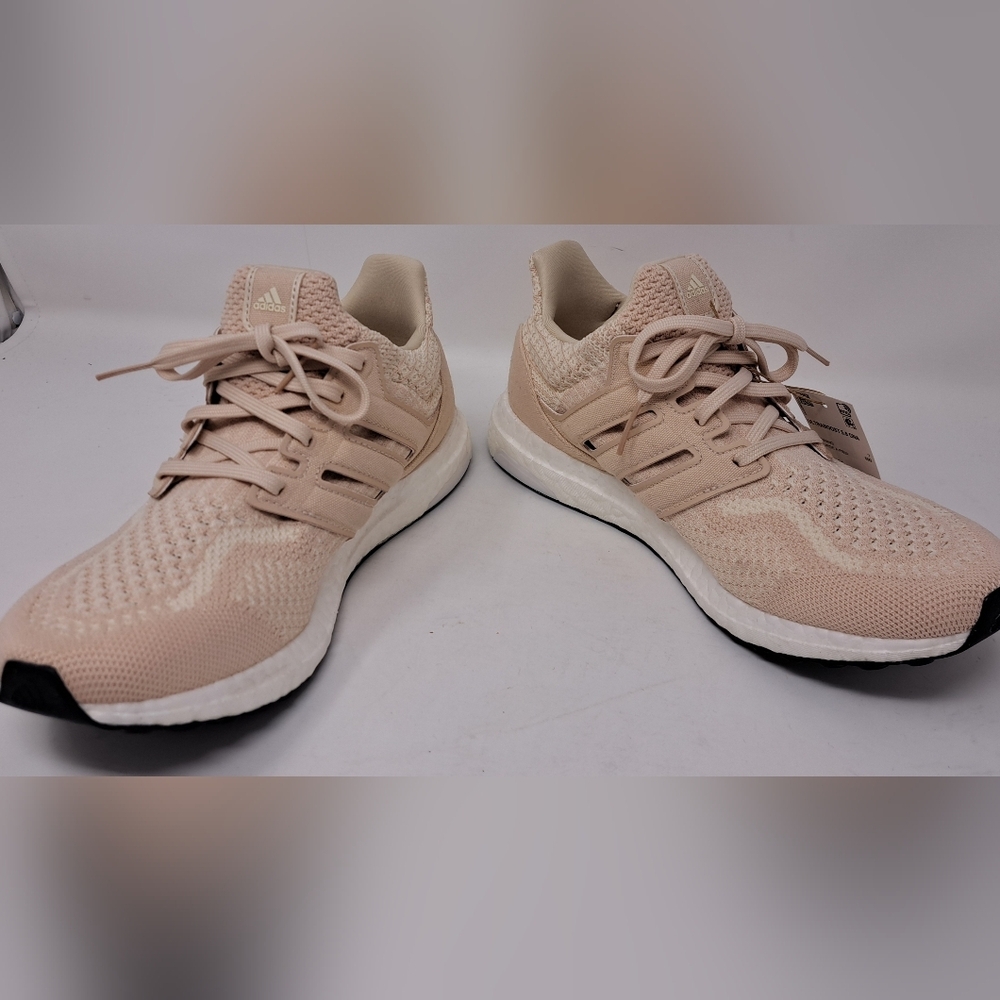 NEW Adidas Women's Ultraboost 5.0 DNA Running Shoes Sneakers Natural Size 8.5 US - Picture 6 of 14